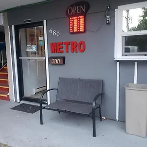 2* Motel Metro